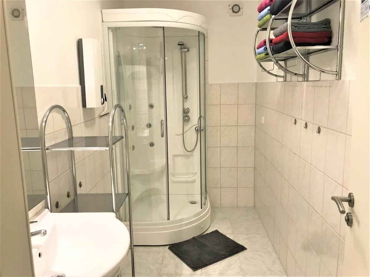Ferienwohnung Bis 8 Personen Rottenbach  Phòng bức ảnh